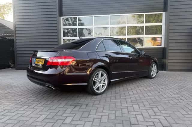 Mercedes-Benz E-Klasse (2009) thumbnail 5