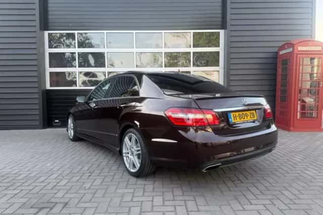 Mercedes-Benz E-Klasse (2009) thumbnail 6