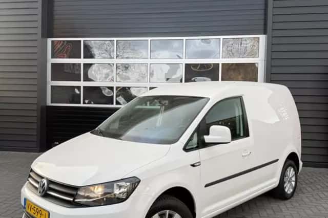 Volkswagen Caddy (2016) thumbnail 1