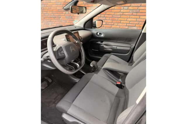 Citroën C4 Cactus (2015) thumbnail 4