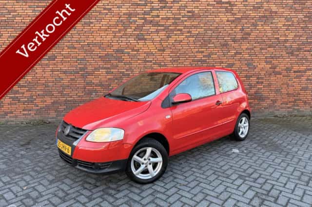 Volkswagen Fox (2009) thumbnail 1