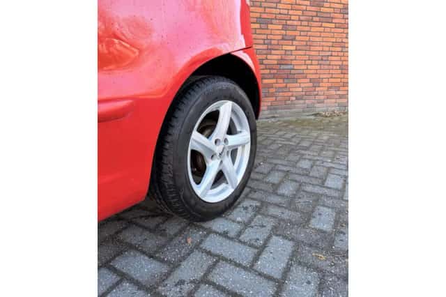 Volkswagen Fox (2009) thumbnail 4