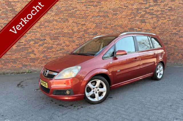 Opel Zafira (2006) thumbnail 1