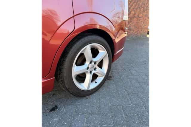Opel Zafira (2006) thumbnail 4