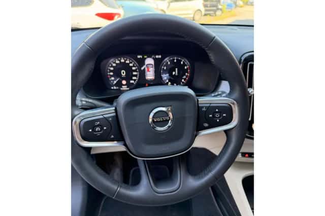 Volvo XC40 (2019) thumbnail 6