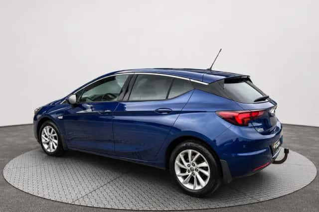 Opel Astra (2020) thumbnail 4