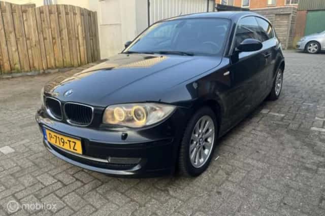 BMW 1-Serie (2009) thumbnail 1