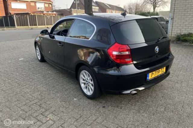BMW 1-Serie (2009) thumbnail 4