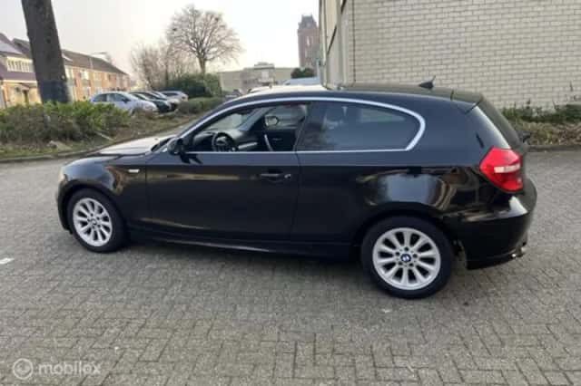 BMW 1-Serie (2009) thumbnail 5