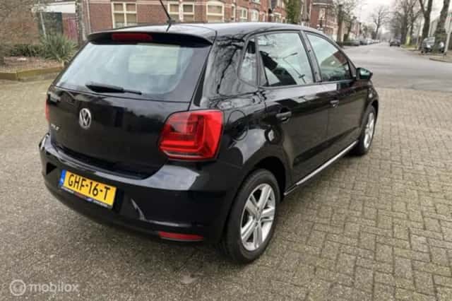 Volkswagen Polo (2014) thumbnail 5