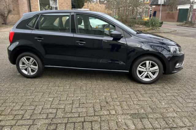 Volkswagen Polo (2014) thumbnail 4