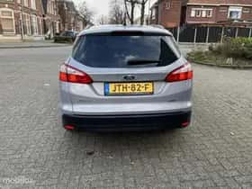 Ford Focus (2014) thumbnail 5