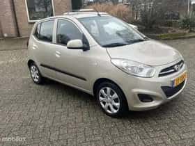 Hyundai i10 (2011) thumbnail 2