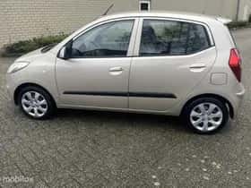 Hyundai i10 (2011) thumbnail 3