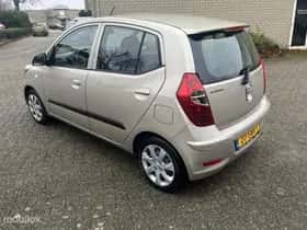 Hyundai i10 (2011) thumbnail 4