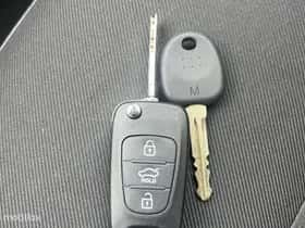 Hyundai i10 thumbnail 8