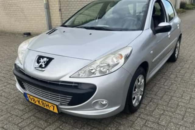 Peugeot 206 (2009) thumbnail 1