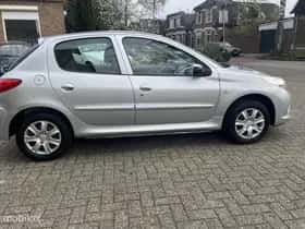 Peugeot 206 thumbnail 7