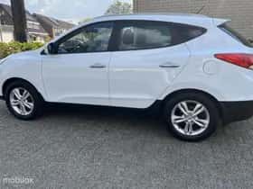 Hyundai ix35 (2011) thumbnail 5