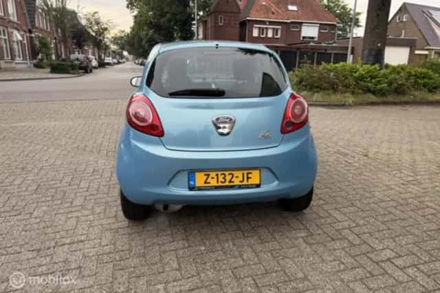 Ford Ka (2024) thumbnail 2
