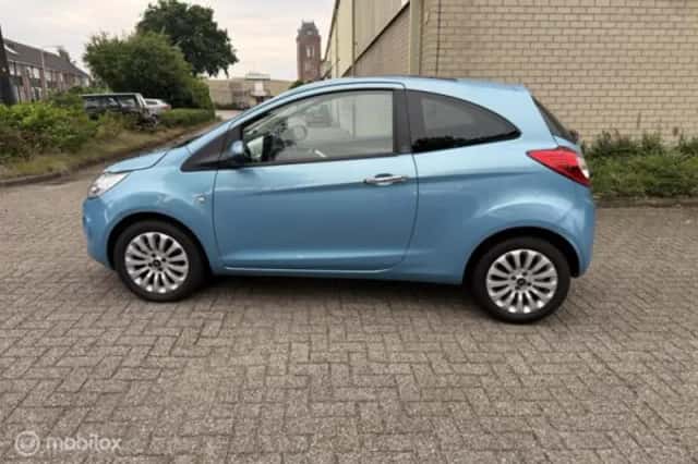 Ford Ka (2024) thumbnail 4
