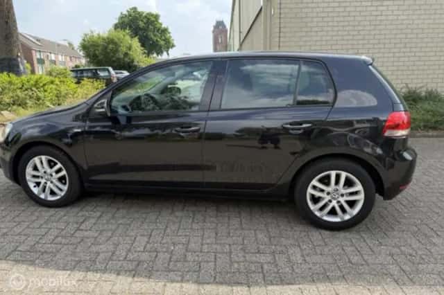 Volkswagen Golf (2026) thumbnail 5