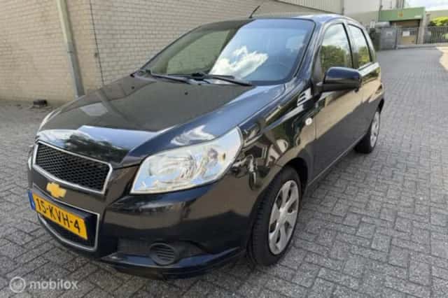 Chevrolet Aveo (2010) thumbnail 1