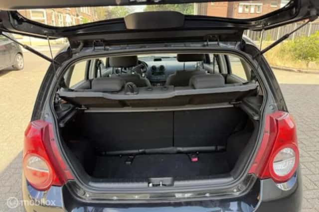 Chevrolet Aveo (2010) thumbnail 6