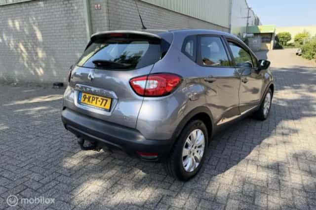 Renault Captur (2013) thumbnail 6