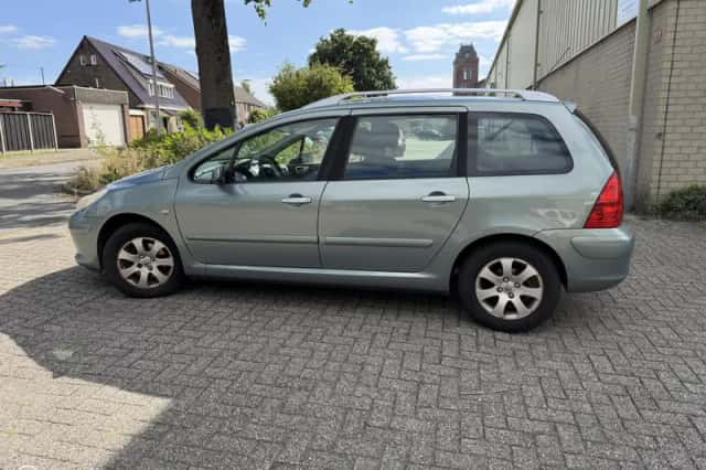 Peugeot 307 (2006) thumbnail 3