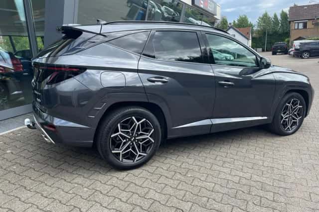 Hyundai Tucson (2023) thumbnail 4