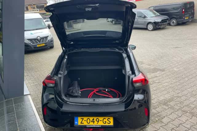 Opel Corsa-e (2024) thumbnail 5