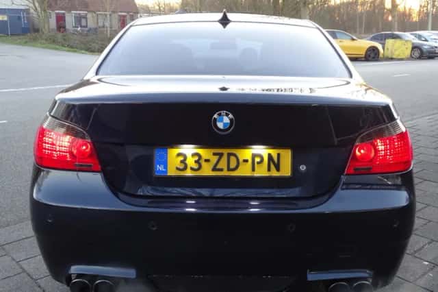 BMW 5-Serie (2006) thumbnail 2