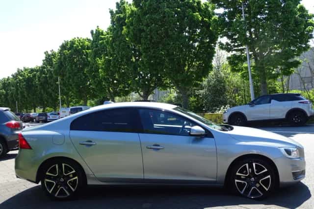 Volvo S60 (2017) thumbnail 6