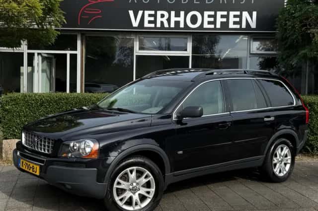 Volvo XC90 (2005) thumbnail 1