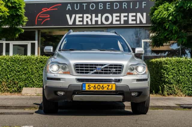 Volvo XC90 (2007) thumbnail 4