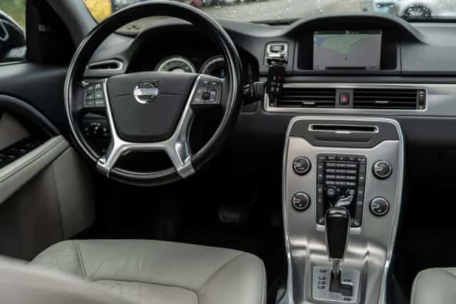 Volvo S80 (2012) thumbnail 2