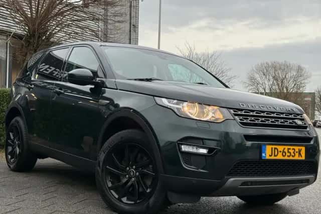 Land Rover Discovery Sport (2016) thumbnail 5