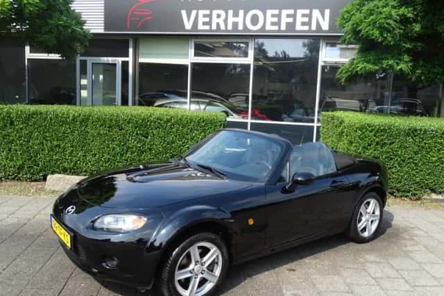 Mazda MX-5 (2006) thumbnail 1