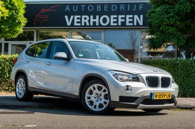 BMW X1 (2013) thumbnail 5