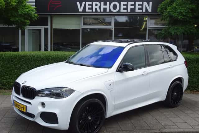 BMW X5 (2015) thumbnail 1