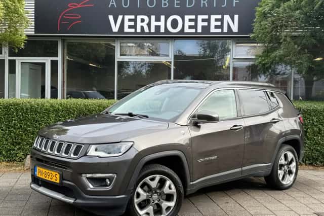 Jeep Compass (2017) thumbnail 1
