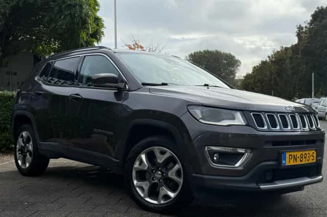 Jeep Compass (2017) thumbnail 5