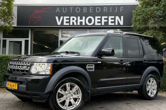 Land Rover Discovery (2010) thumbnail 1