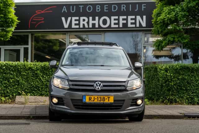Volkswagen Tiguan (2014) thumbnail 4