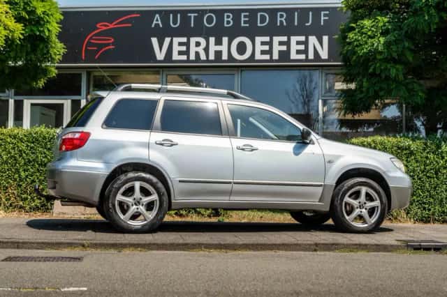 Mitsubishi Outlander (2006) thumbnail 5