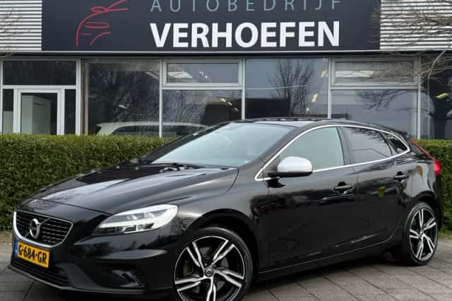 Volvo V40 (2019) thumbnail 1