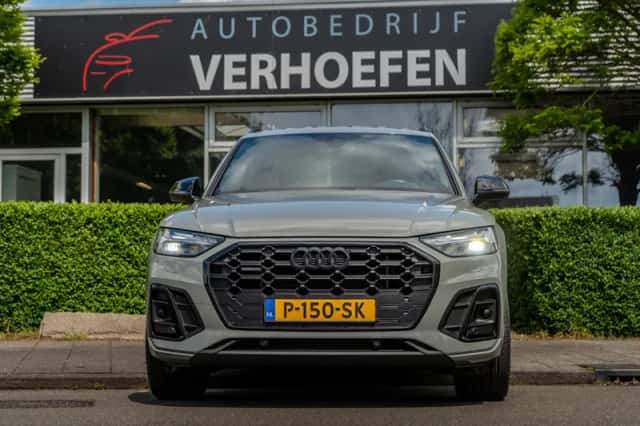 Audi Q5 (2022) thumbnail 4