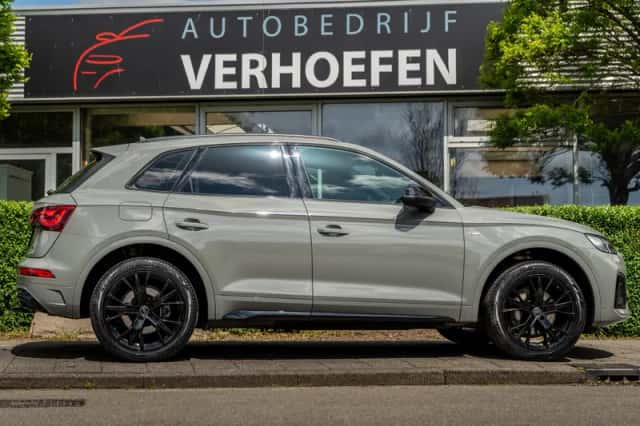 Audi Q5 (2022) thumbnail 6