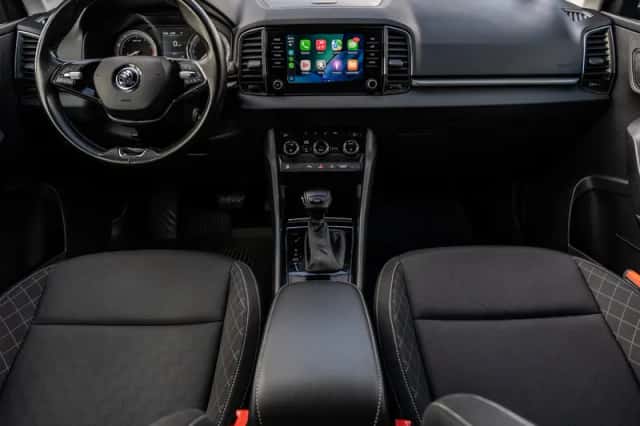 Škoda Karoq (2021) thumbnail 2